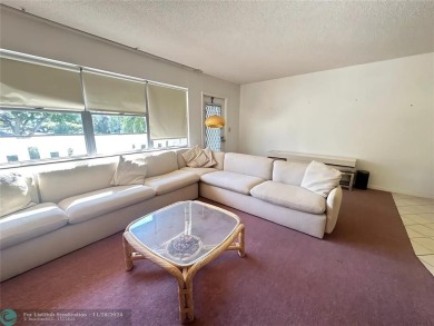 Beach Condo For Sale in Deerfield Beach, Florida