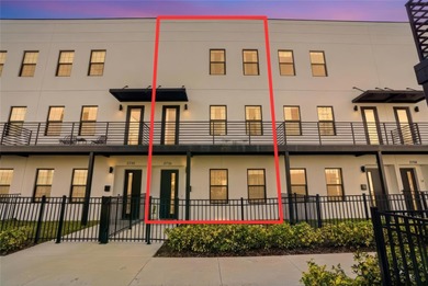 Beach Townhome/Townhouse For Sale in St. Petersburg, Florida