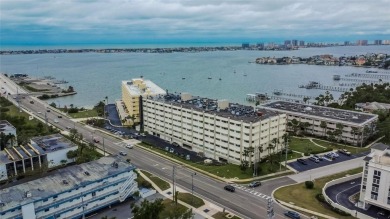 Beach Condo For Sale in Belleair Beach, Florida