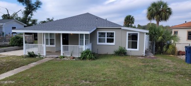 Beach Home For Sale in Panama City, Florida