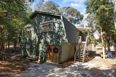 Beach Home For Sale in Pine Knoll Shores, North Carolina