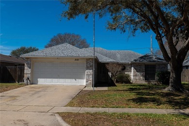 Beach Home For Sale in Corpus Christi, Texas