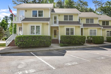 Beach Townhome/Townhouse Active Under Contract in Wilmington, North Carolina