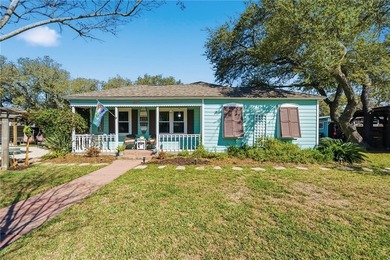 Beach Home For Sale in Fulton, Texas