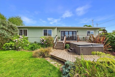 Beach Home For Sale in Eureka, California
