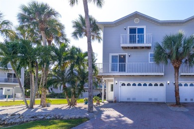 Beach Condo For Sale in Holmes Beach, Florida