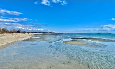 Beach Home Sale Pending in Milford, Connecticut
