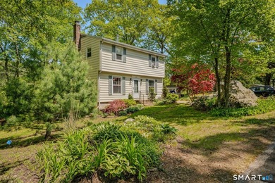Beach Home Active Under Contract in Stonington, Connecticut