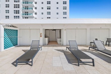 Beach Condo For Sale in Miami Beach, Florida