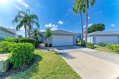 Beach Home For Sale in Bradenton, Florida