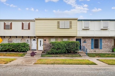 Beach Townhome/Townhouse For Sale in Corpus Christi, Texas