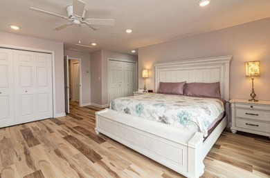 Beach Townhome/Townhouse For Sale in Navarre, Florida