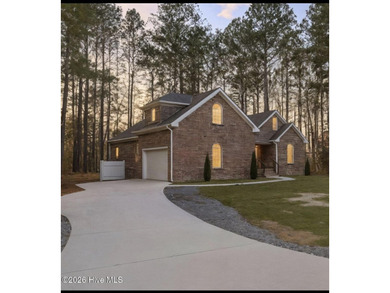 Beach Home For Sale in Edenton, North Carolina