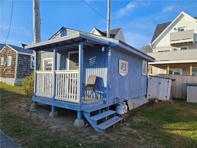 Beach Home For Sale in South Kingston, Rhode Island