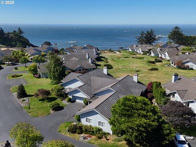 Beach Townhome/Townhouse For Sale in Brookings, Oregon
