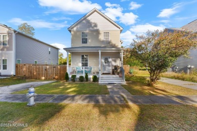 Beach Home For Sale in Wilmington, North Carolina