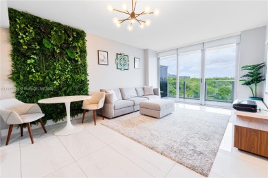 Beach Condo For Sale in North Miami Beach, Florida