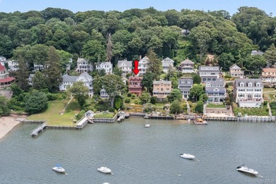 Beach Home For Sale in Northport, New York