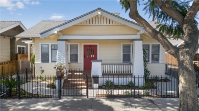 Beach Townhome/Townhouse For Sale in Long Beach, California