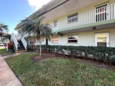 Beach Condo For Sale in Clearwater, Florida
