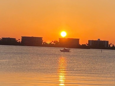 Beach Condo For Sale in Lake Worth Beach, Florida