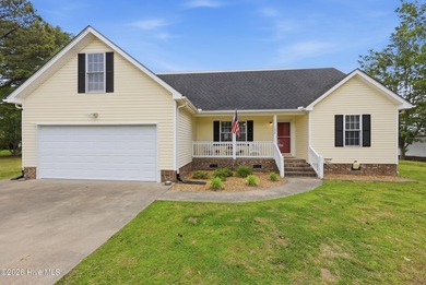 Beach Home For Sale in Hertford, North Carolina