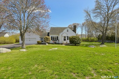 Beach Home For Sale in Stonington, Connecticut
