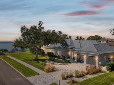 Beach Home For Sale in Sarasota, Florida