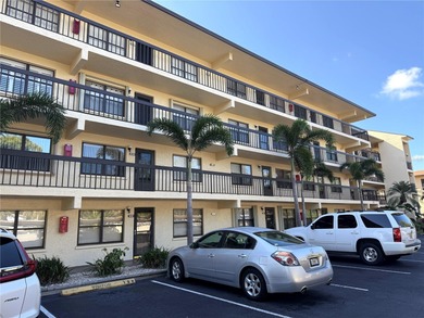 Beach Condo For Sale in Bradenton, Florida