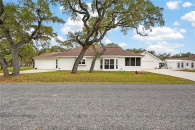 Beach Home For Sale in Rockport, Texas