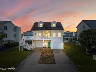 Beach Home For Sale in Holden Beach, North Carolina