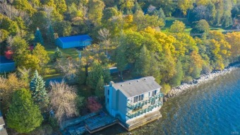 STUNNING LAKE HOME SOLD - Beach Home for sale in Henderson, New York on Beachhouse.com