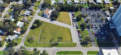 Beach Lot For Sale in South Pasadena, Florida