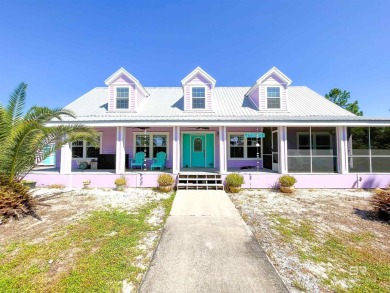 Beach Home For Sale in Gulf Shores, Alabama