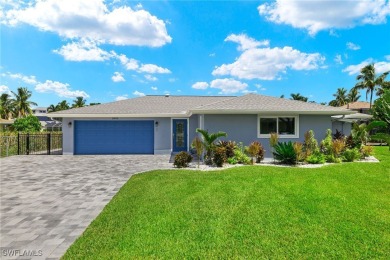 Beach Home For Sale in Fort Myers, Florida