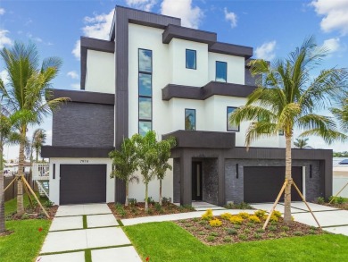Beach Home For Sale in St. Petersburg, Florida