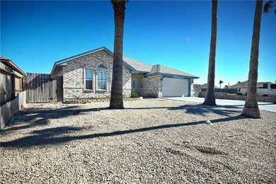 Beach Home For Sale in Corpus Christi, Texas