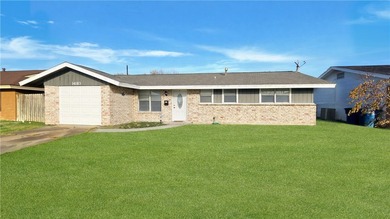 Beach Home For Sale in Portland, Texas