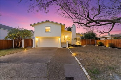 Beach Home For Sale in Corpus Christi, Texas