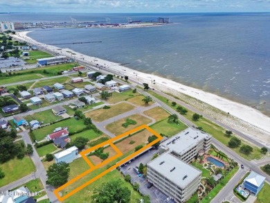 Beach Lot For Sale in Gulfport, Mississippi