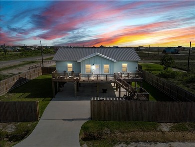 Beach Home For Sale in Rockport, Texas