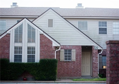 Beach Townhome/Townhouse For Sale in Portland, Texas