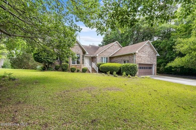 Beach Home Active Under Contract in Sneads Ferry, North Carolina