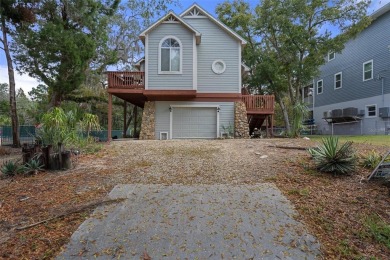 Beach Home For Sale in Homosassa, Florida
