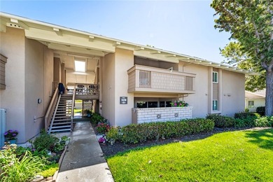 Beach Condo For Sale in Huntington Beach, California