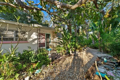 Beach Home For Sale in Sarasota, Florida