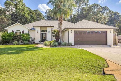 Beach Home For Sale in Gulf Breeze, Florida