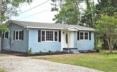 Beach Home For Sale in Southport, North Carolina