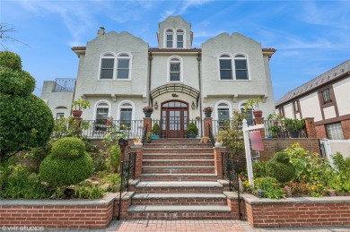 Beach Home For Sale in Long Beach, New York