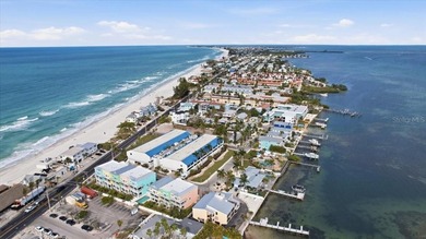 Beach Condo For Sale in Bradenton Beach, Florida